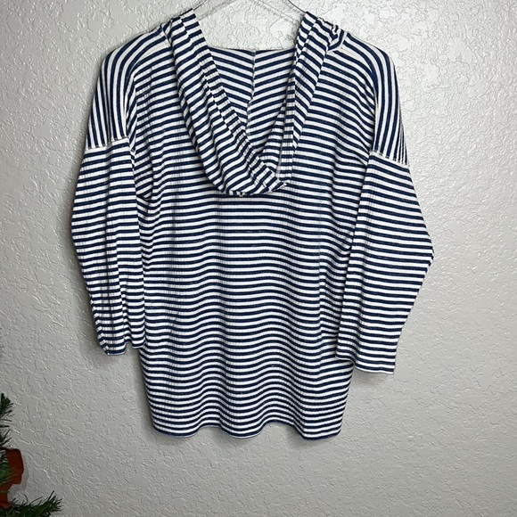 Chap’s Women’s Hooded Striped Pullover Sweater Top - Picture 5 of 6